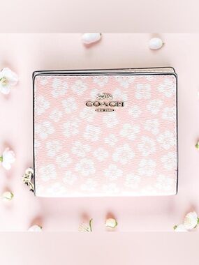 🩷COACH🩷Snap Wallet with Graphic Ditsy Floral Print (Style No. CA782)/NWOT